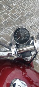 Suzuki Vs 1400 Intruder - 7