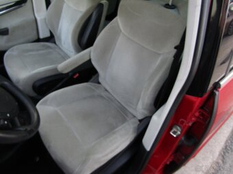 Citroën C4 GRAND Picasso 2.0HDi , 120 kW nafta, 2011 - 7
