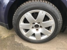 VW Passat 2000 2,8i V6 4x4 142kW AMX - díly - 7