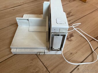 El.kráječ na chléb- Bosch - 7