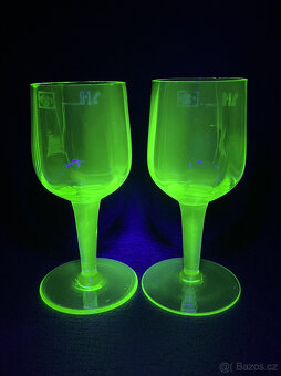 2x starožitná sklenice cejch 0.1l, uranové sklo - 7