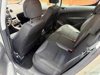 Peugeot 308 1,6i - 7