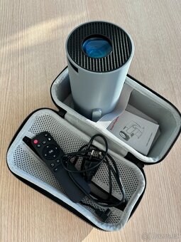 Projektor PRO 4K Android 11 - ŠEDÝ - 7