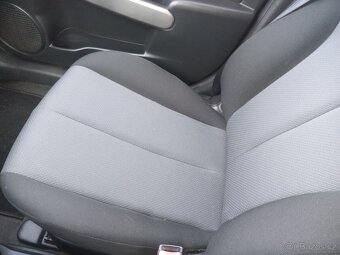 Mazda 2 1,4 Diesel Hatchback 175 000 km,r.v. 2009 - 7