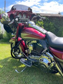 Harley Davidson FLHX Street glide - 7