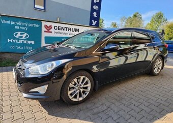 Hyundai i40 2.0-GDi-benzín-NAVI-KAMERA - 7