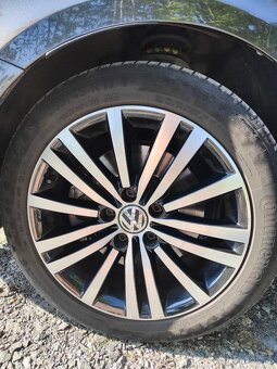 🚗 Volkswagen Passat B7 HIGHLINE 2.0 TDI DSG – TOP STAV - 7