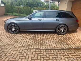 Mercedes-Benz E43 AMG - po servisu 112000 km Vzduch - 7
