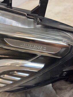 Led světla Mercedes Benz Sprinter 907 Originál Nové - 7