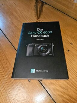 Sony Alpha 6000 set + 3 objektivy a podvodní pouzdro - 7