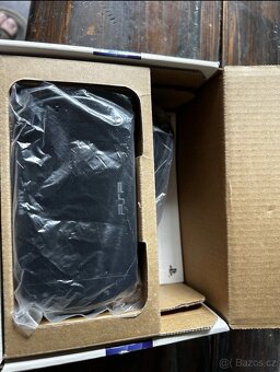 Sony Playstation Portable,PSP Go 16GB, Piano Black - 7