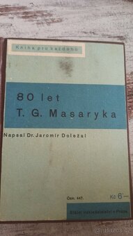 Starožitnosti -vazy a knihy, fotoaparát - 7