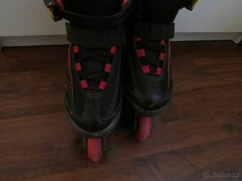 Kolečkové brusle Action 35-38 - 7