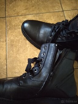 Boty 44 - 7