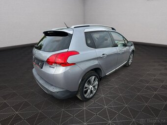 Prodáváme Peugeot 2008 1.2T 81kw Allure - 7