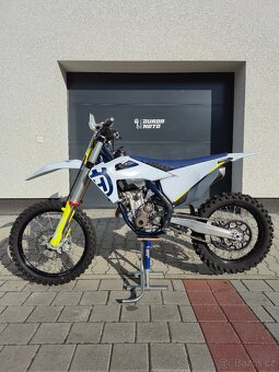 HUSQVARNA FC 250 - 7