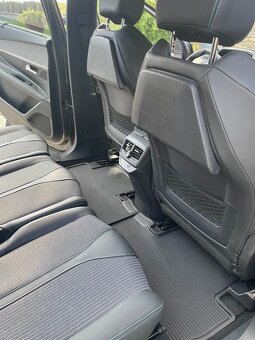 Peugeot 5008 1.2 PureTech 96kW ALLURE PACK - 7