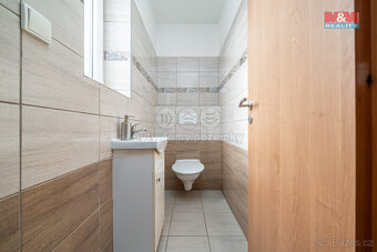 Prodej rodinného domu, 1600 m², Dolní Čermná - Jakubovice - 7