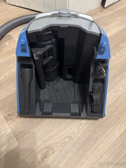 Bezsáčkový vysavač Miele Blizzard - 7