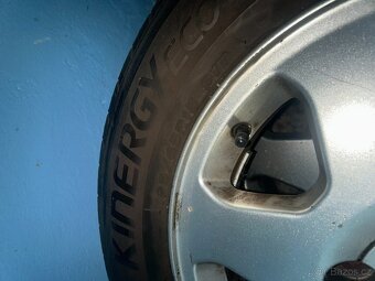 PRODÁM‼️ALU KOLA OPEL "15" 4ks ORIGINAL + pneu 195/65 R15‼ - 7