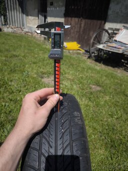 letní pneumatiky RIKEN 175/70 R13 82T na plecháčích - 7
