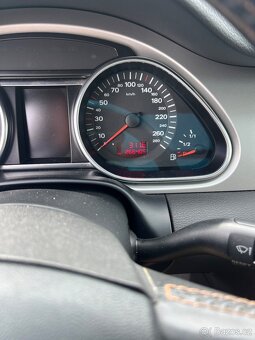 Audi Q7 - 7