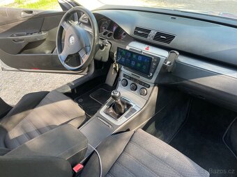 Volkswagen Passat B6 - 7