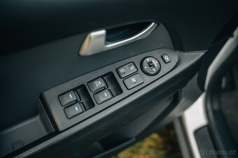 Kia SPORTAGE 2.0 - 7