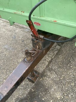Přívěs za traktor sklopný - 7