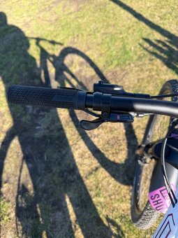 Superior XC819 W - 7