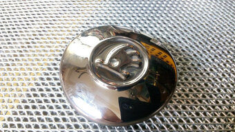 Škoda Popular nárazník kapotový znak a těžítko Porsche - 7