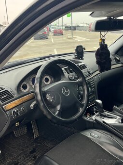 Mercedes E270 - 7