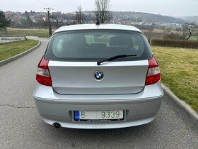 BMW 116i 85 kW SERVISKA VÝHŘEV SEDADEL - 7