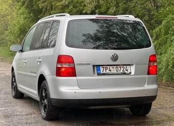 VW TOURAN 2.0Tdi DSG - 7