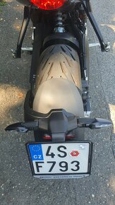 Prodám zánovní Triumph Trident 660 s odpočtem DPH - 7