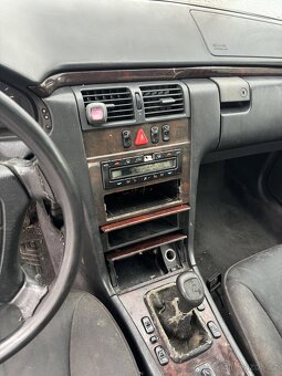 Nahradní díly mercedes w210 - 7