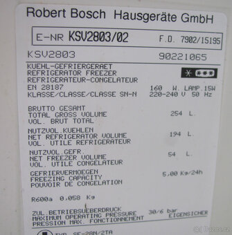KOMBINOVANÁ CHLADNIČKA BOSCH - A+ - 7