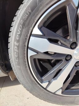 Peugeot 3008 rv:2019 1.2 96KW - 7
