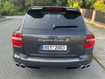Porsche Cayenne 4.8 Turbo s 404 kw - 7