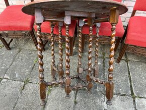 Starožitný nábytek - stolek skládací kulatý - 7