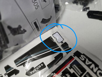 Stavebnice Technic Mercedes-AMG F1 W14 E (náhrada) - 7