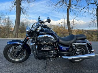 Triumph Rocket III Roadster - 7