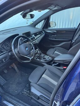 BMW 216d - 7