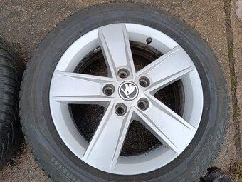 Škoda Octavia III - alu 6x16 et48 + zimní 205/55/16 - 7