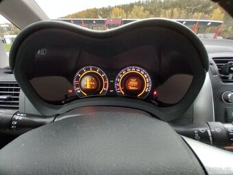 Toyota Auris 1.6, 88 tis. km - 7