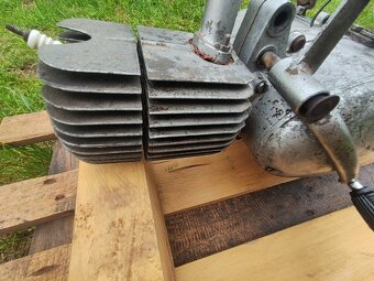 Motor Jawa Mustang Pionýr - 7
