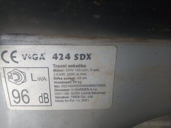 Sekačka s pojezdem Vega 424 sdx - 7