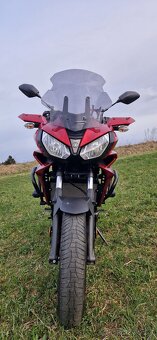 Yamaha MT 07 Tracer, najeto 9000km, výfuk Akrapovič - 7