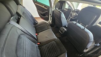 VW Passat B8 R-line 2.0TDI 110kW 7DSG NAVI ACC Kůže - 7