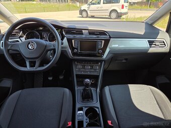 Nabízím k prodeji Volkswagen Touran 1.2 TSI 81 Kw - 7